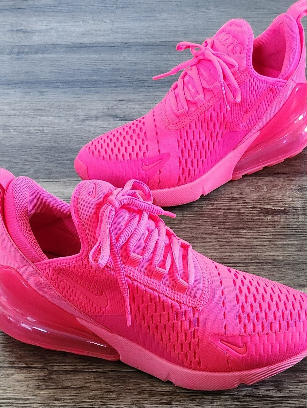 *XLNT* Nike Airmax Air Max 270 Sz 9.5 Neon Bright Hot Hyper Vibrant Triple Pink